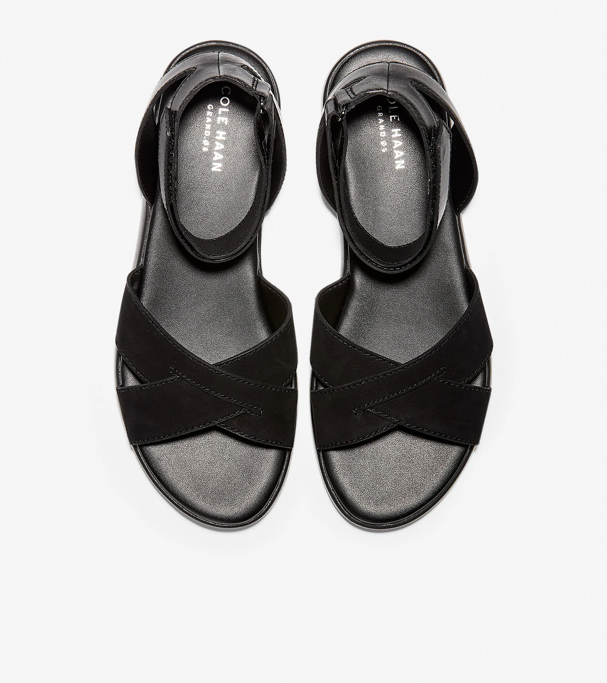 ZERØGRAND Cross Strap Sandal